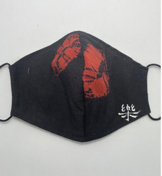 Maschera in stile Giapponese